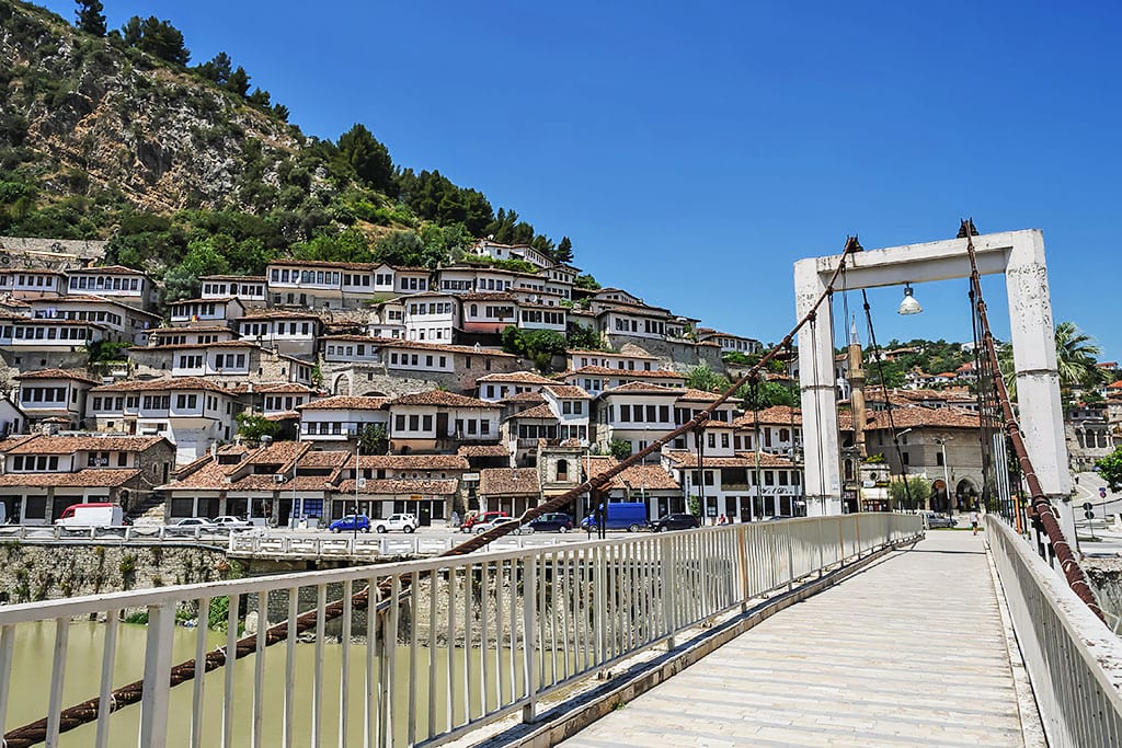 Ura e Varur Bridge Berat