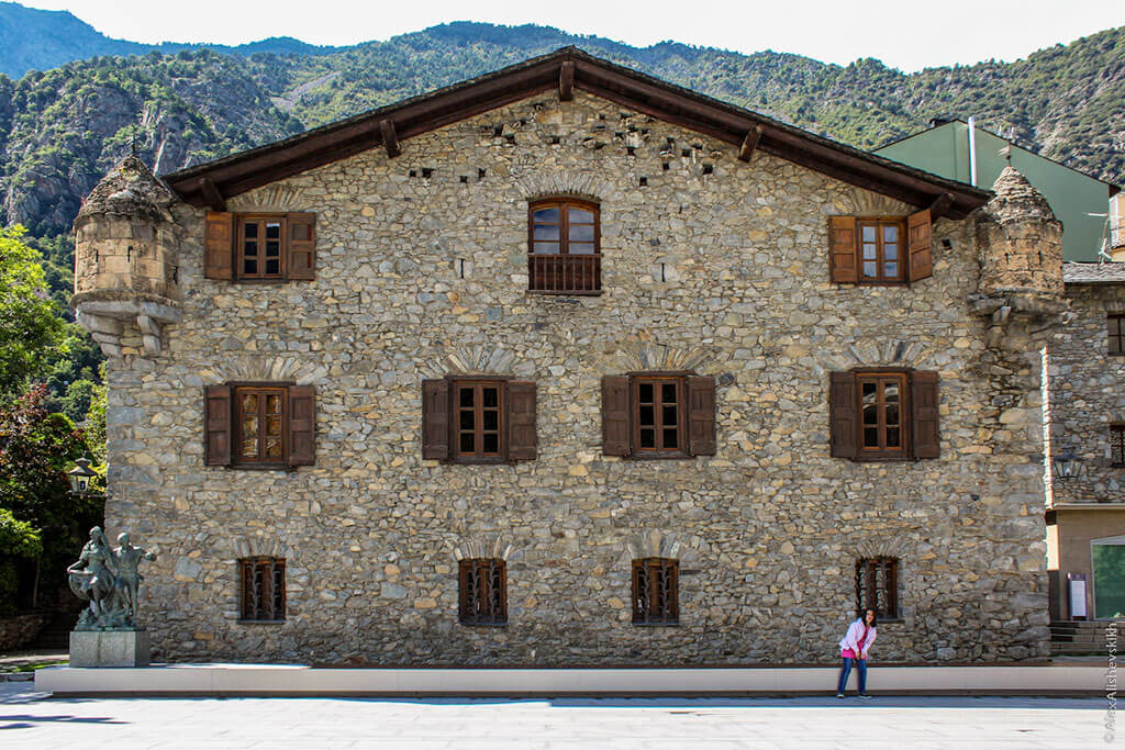 Casa de la Vall