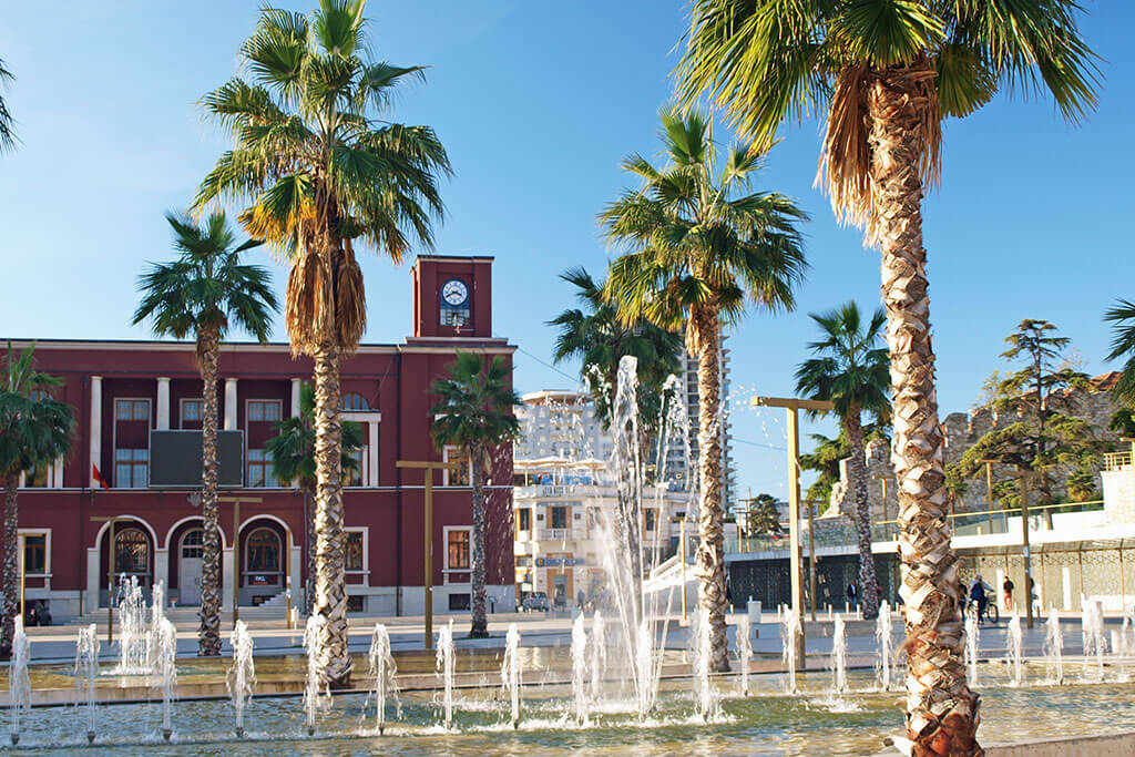 Sheshi Iliria Square