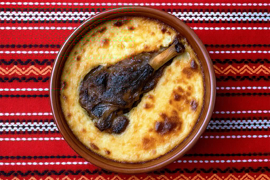 Albanian National Food - Tavë Kosi